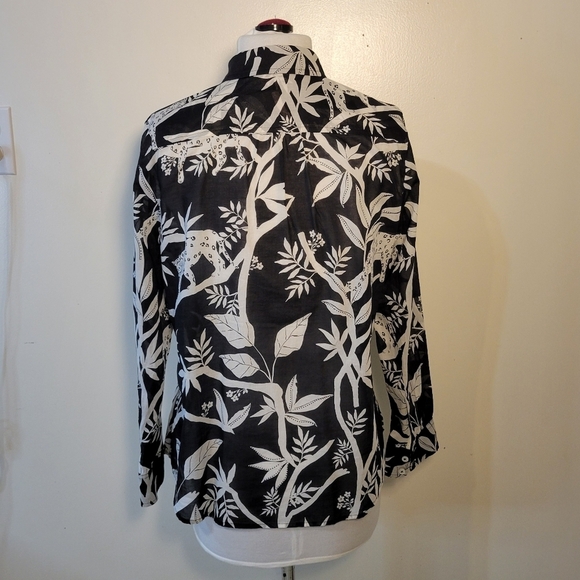 Talbots (Women's MP) Long sleeve Button down Semi-sheer "Tropical Panther" Top - Picture 8 of 11